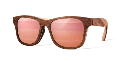 Lentes de madera bang, micas polarizadas rosa espejo, modelo nativo, fondo blanco